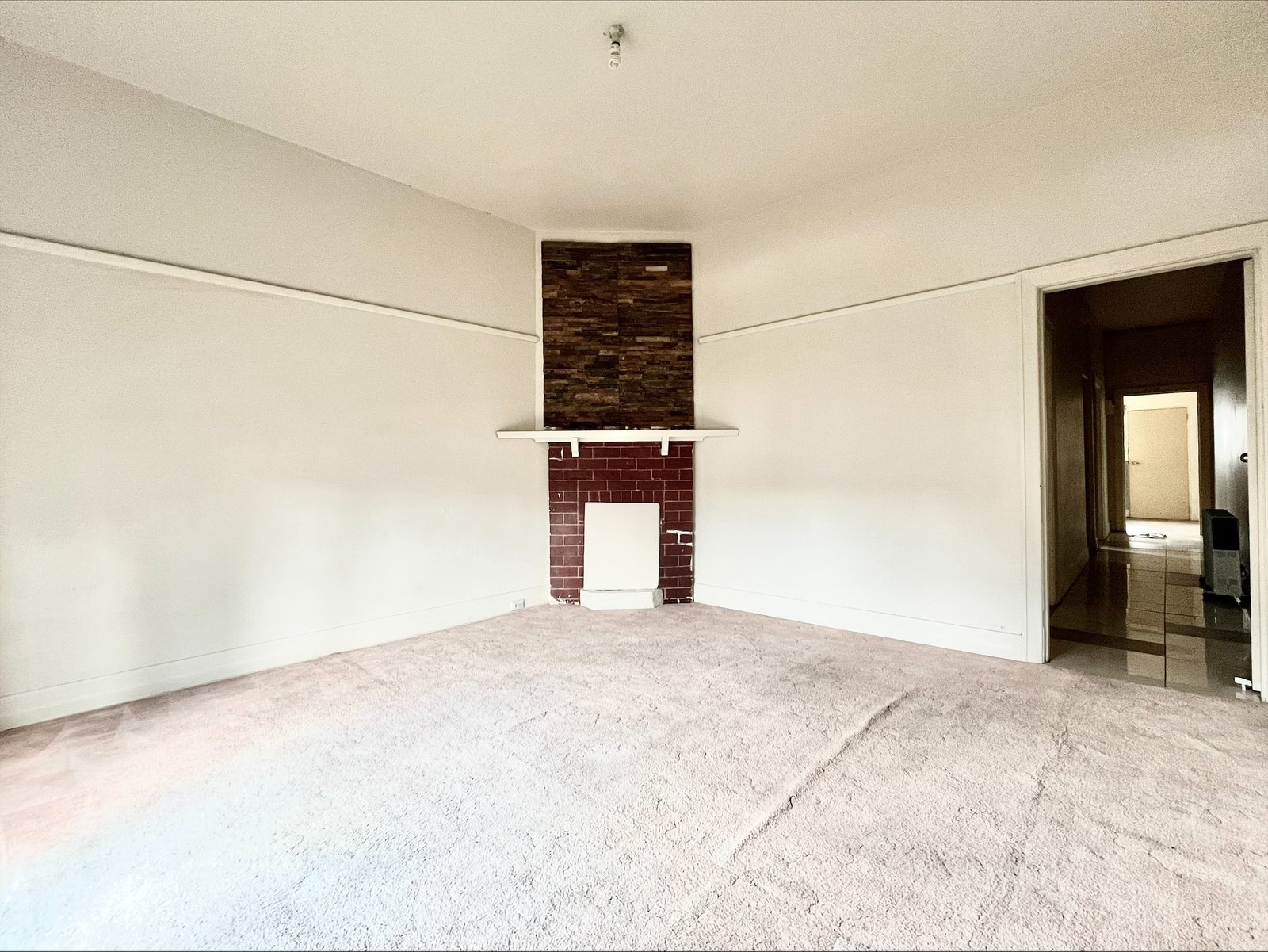 Gallery: 7 Penny Lane
