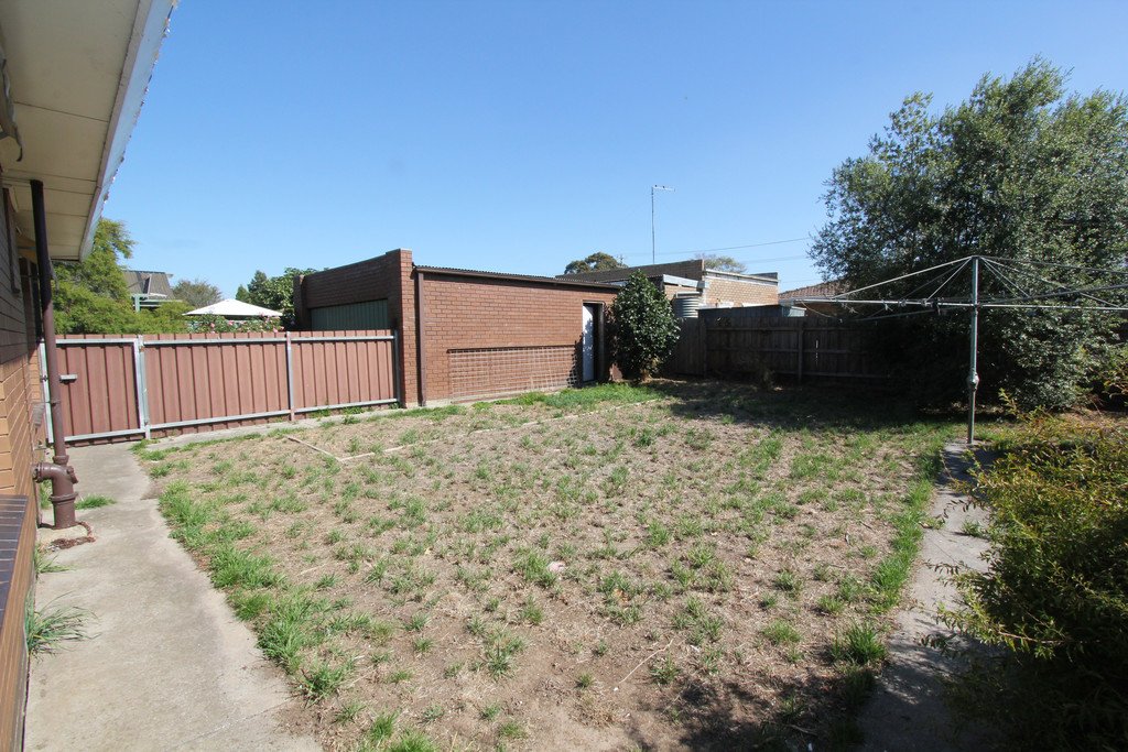 7 Phillip Street WENDOUREE 4