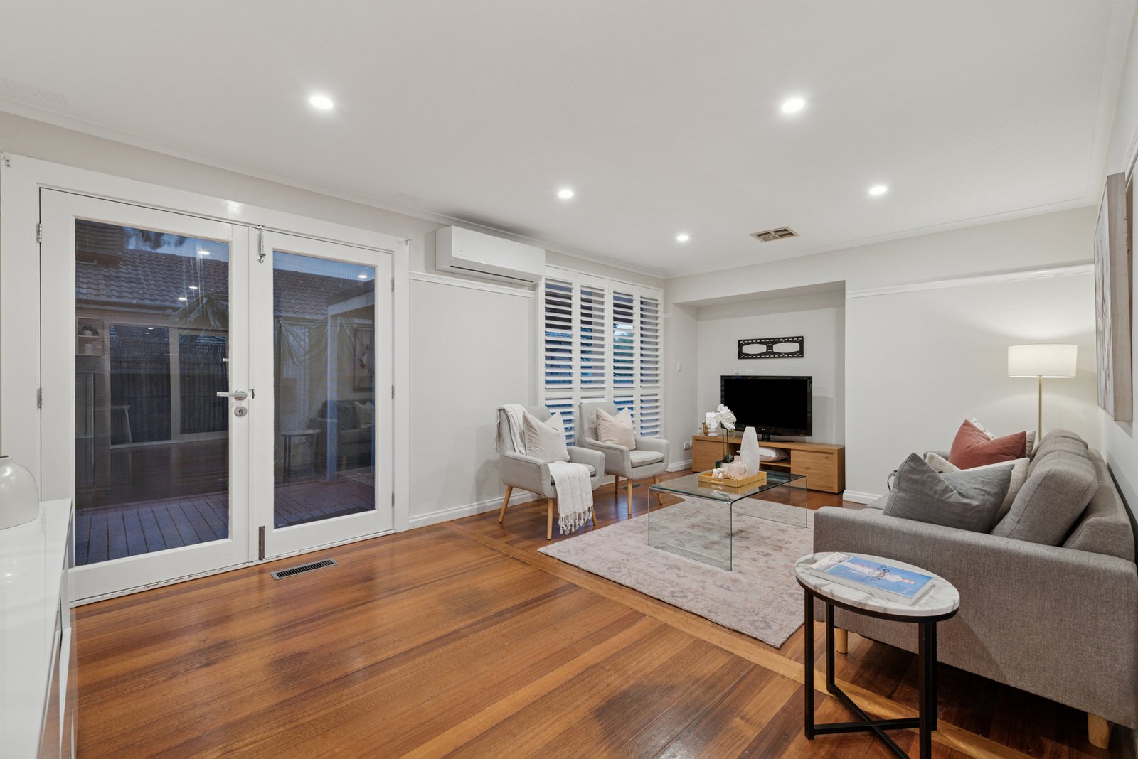 Gallery: 7 Pickworth Drive