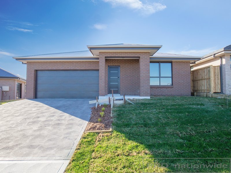 7 Pinfly Street CHISHOLM 1