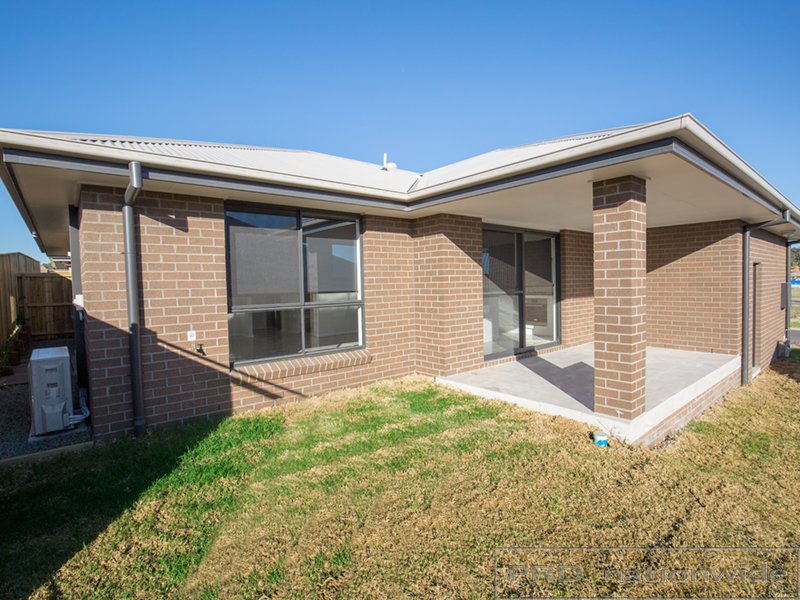 7 Pinfly Street CHISHOLM 11