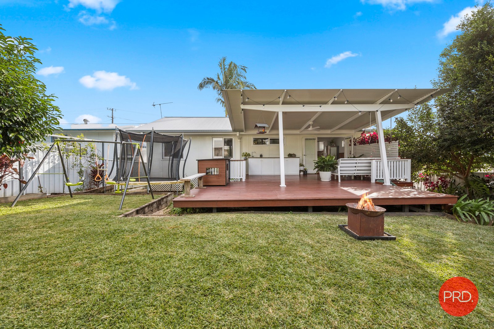 7 Pitt Square COFFS HARBOUR 24