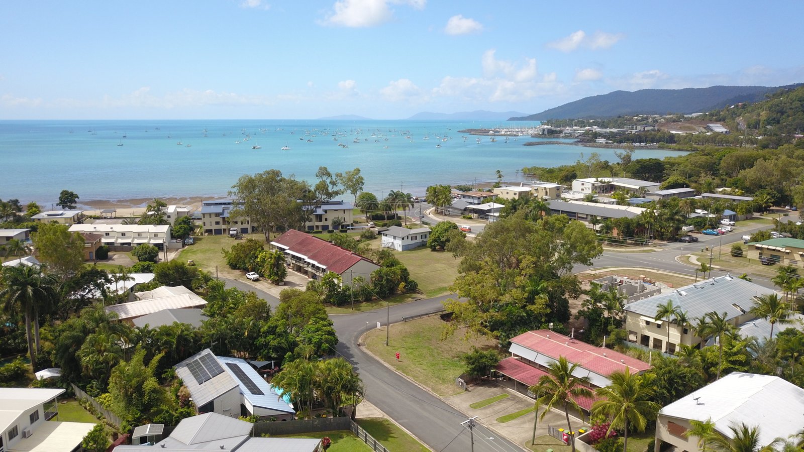 7 Pleasant Drive CANNONVALE 4