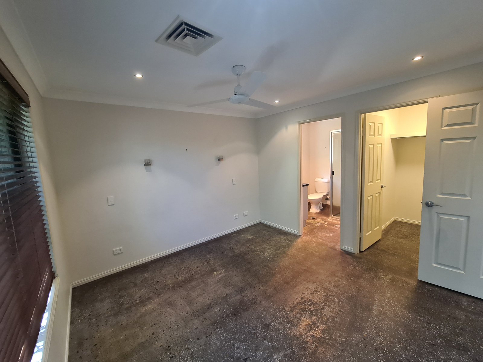 7 Plimsoll Court TANNUM SANDS 7