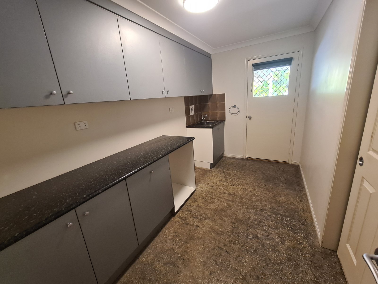 7 Plimsoll Court TANNUM SANDS 11