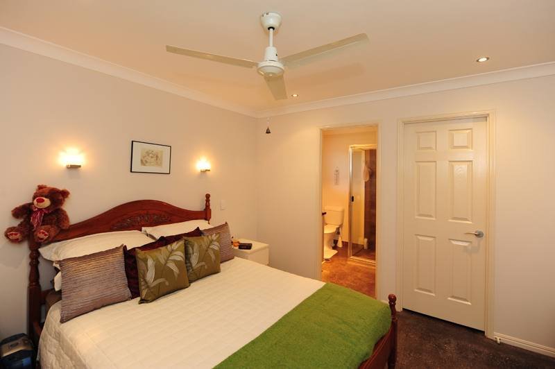 7 Plimsoll Court TANNUM SANDS 8