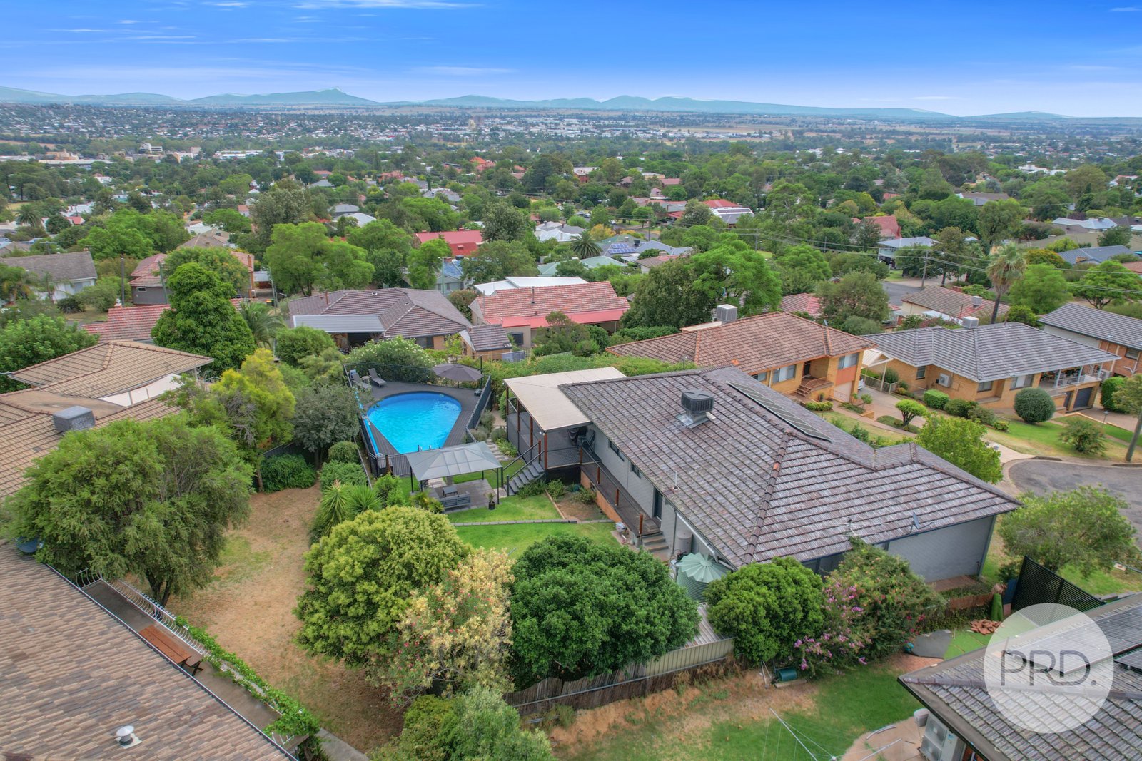 7 Poolya Avenue TAMWORTH 2