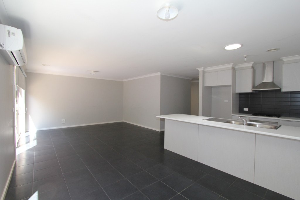 7 Pozieres Place SEBASTOPOL 3