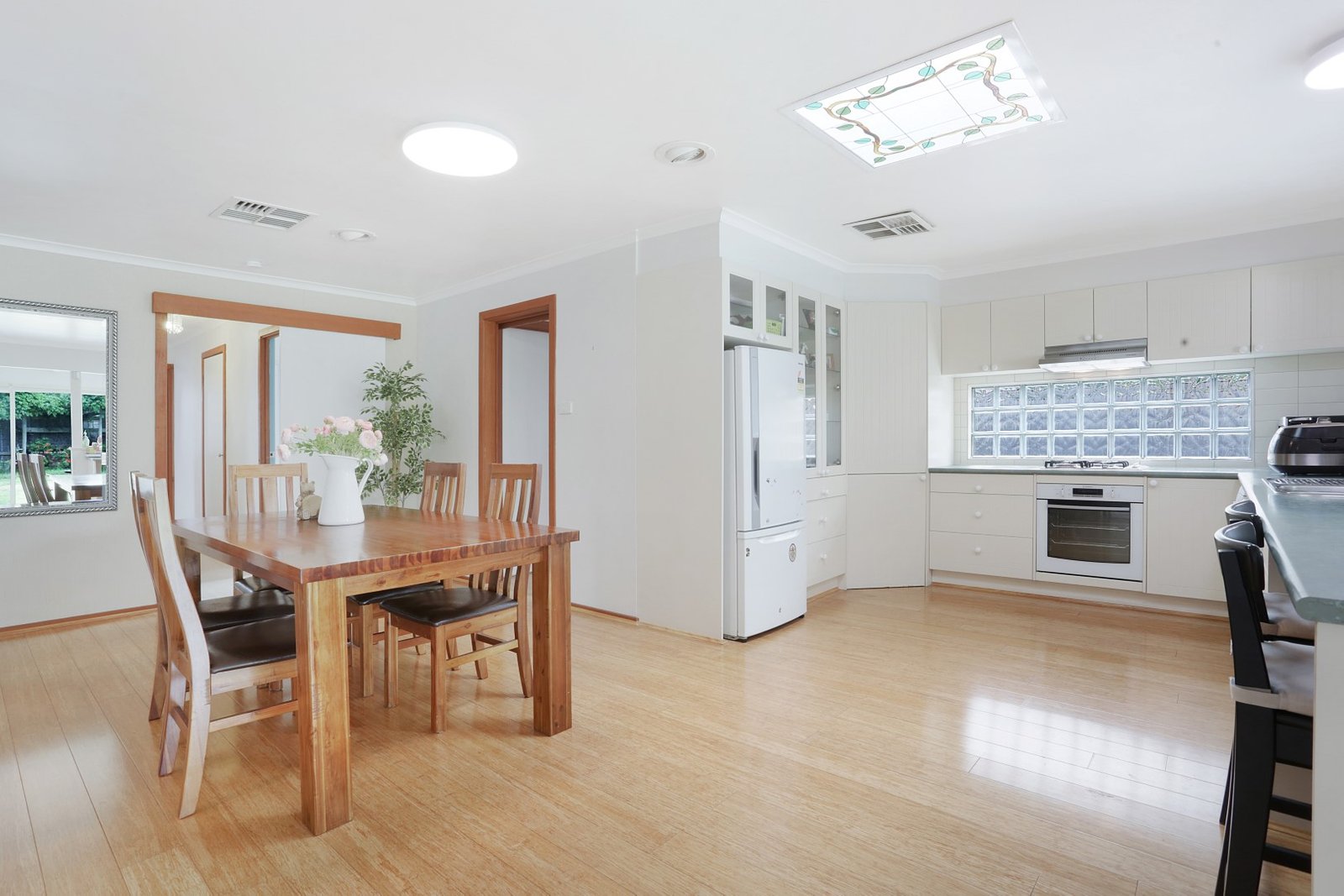 Gallery: 7 Priorswood Close