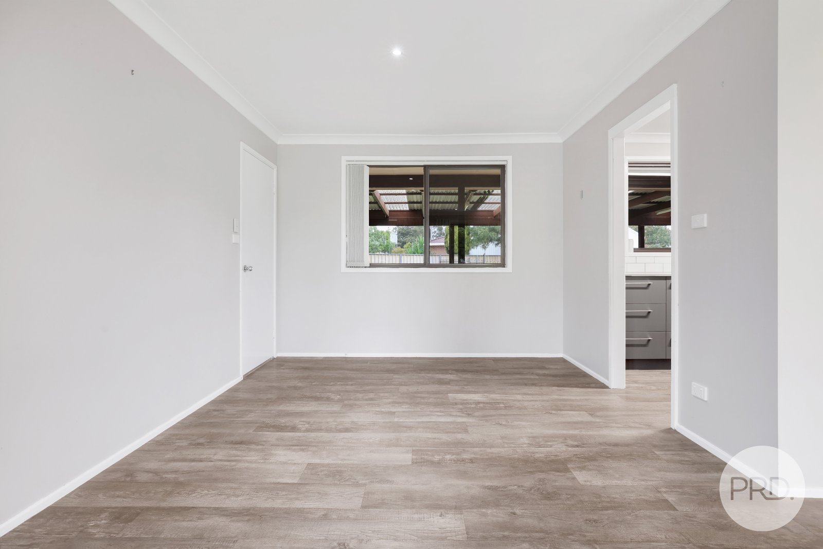 7 Prospect Close TAMWORTH 8