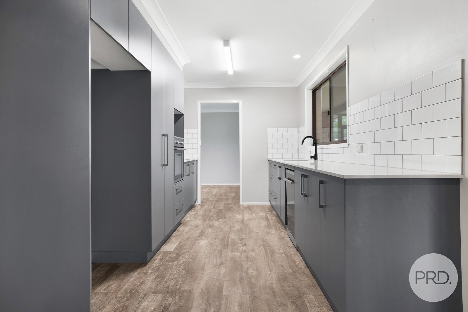 7 Prospect Close TAMWORTH 10