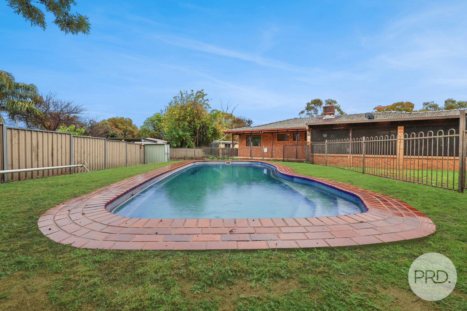 7 Prospect Close TAMWORTH 25