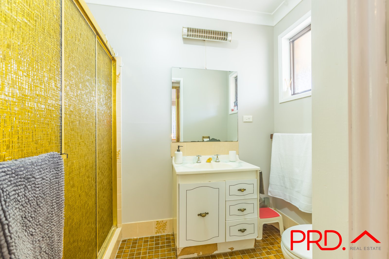 7 Prospect Close TAMWORTH 8