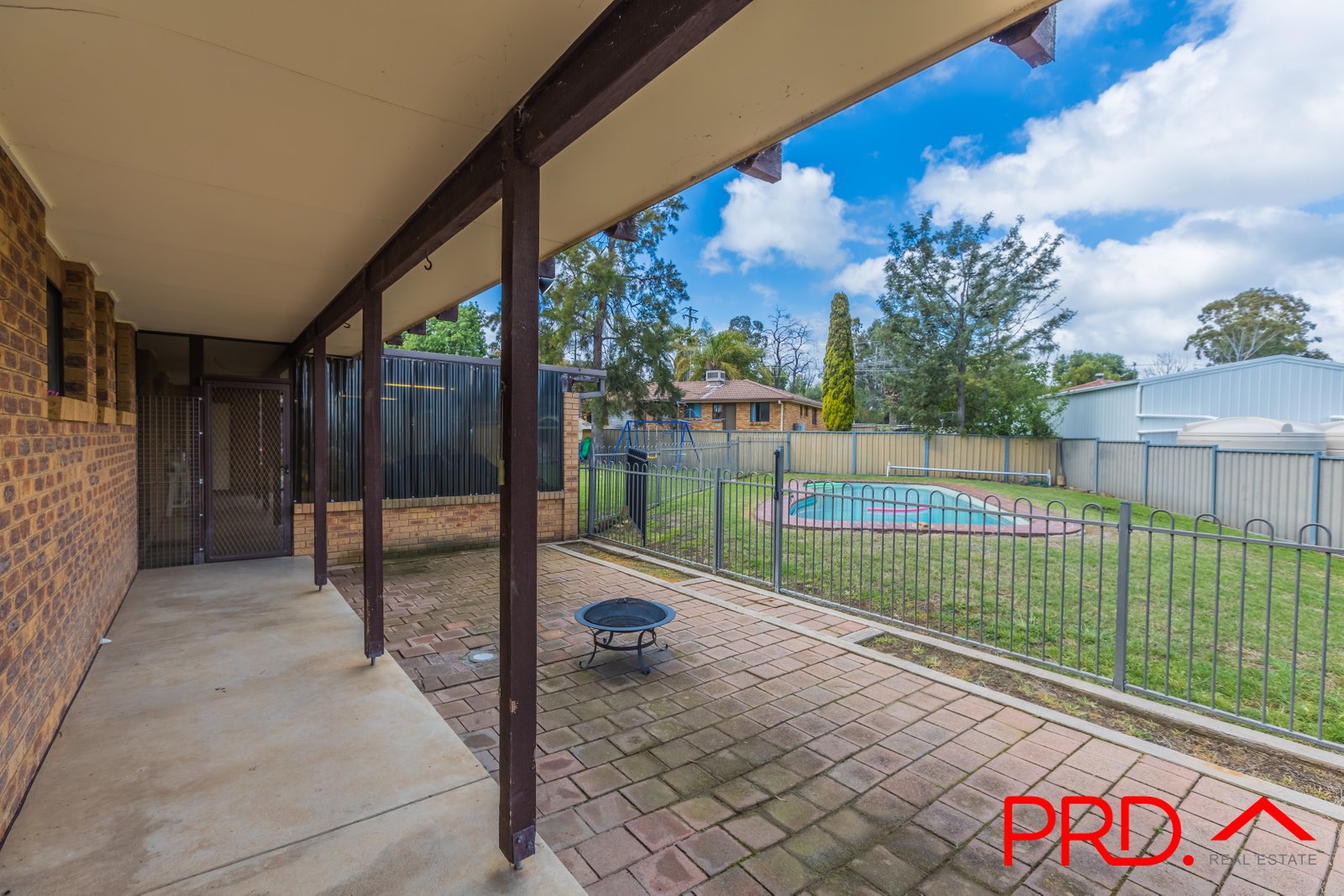 7 Prospect Close TAMWORTH 15