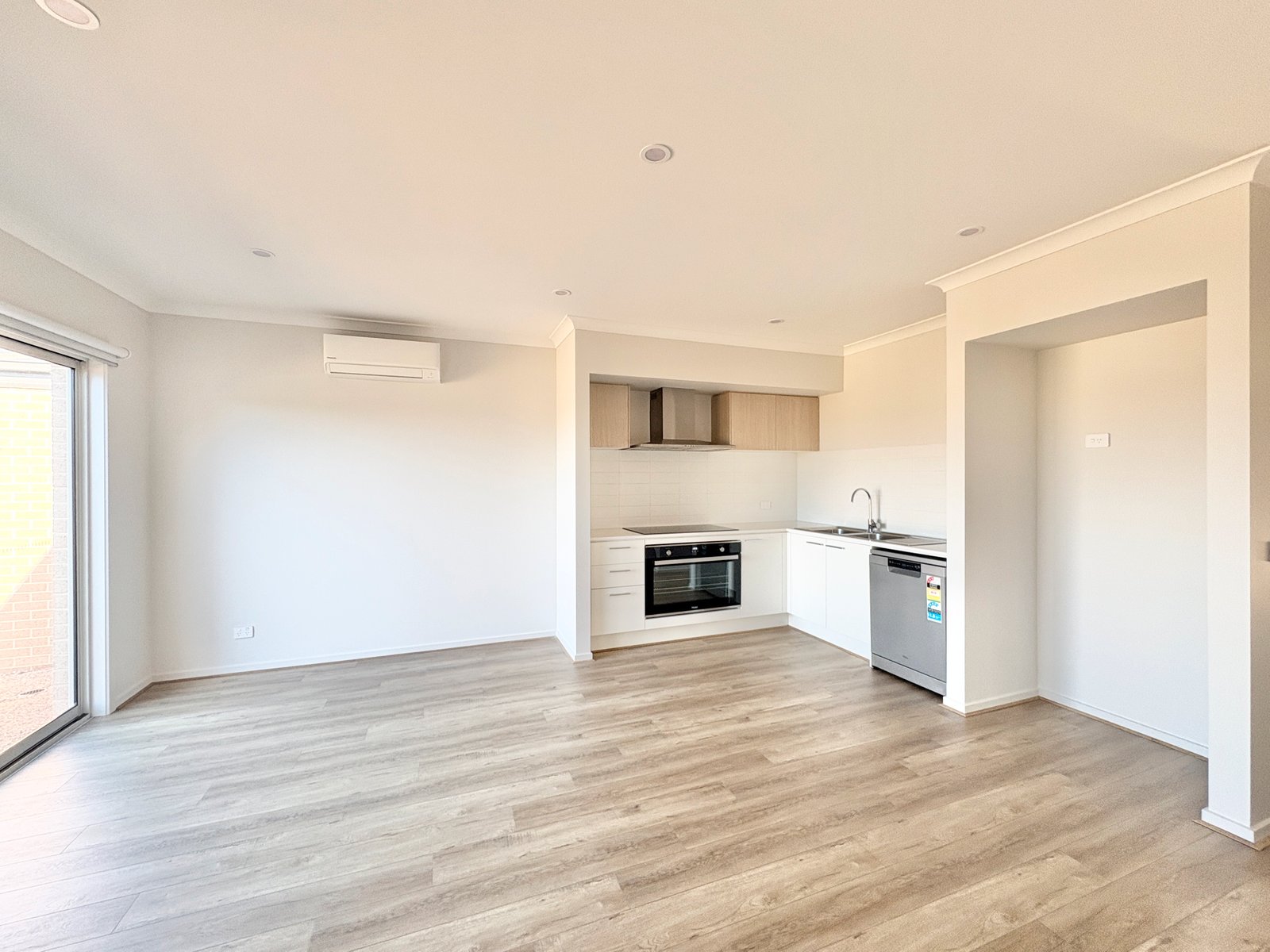 Gallery: 7 Pythais Way
