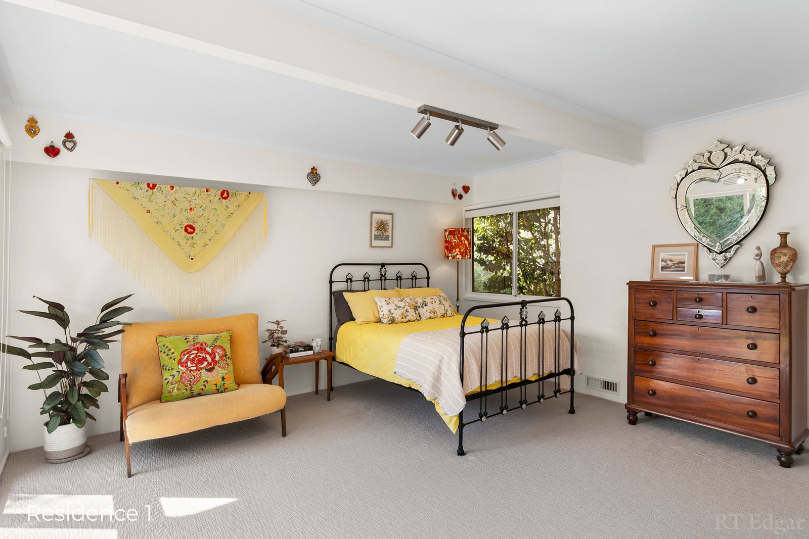 Real Estate and Property in 7 Queen Street, Queenscliff, VIC