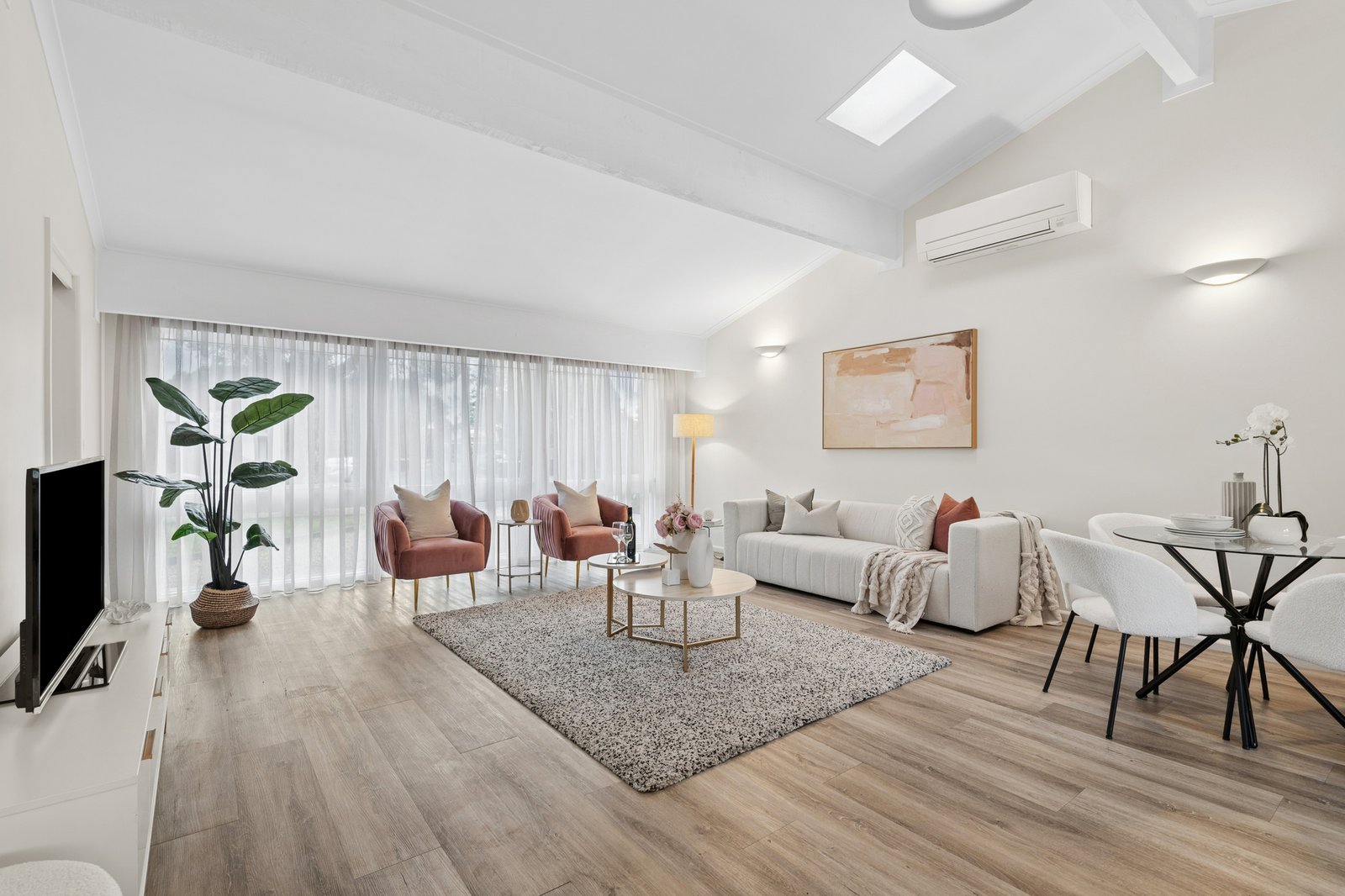 Gallery: 7 Rainsford Court