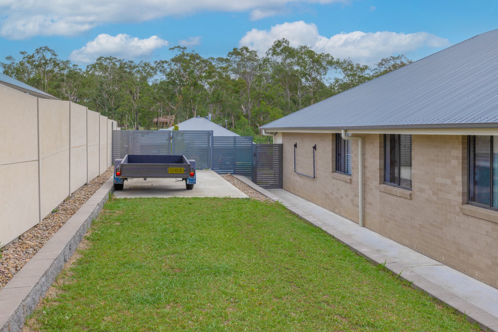 7 Rampling Avenue NORTH ROTHBURY 11