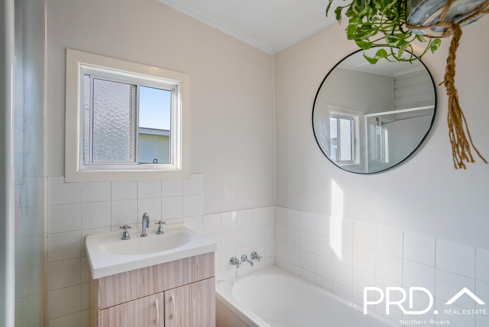 7 Raphael Parade CASINO 17