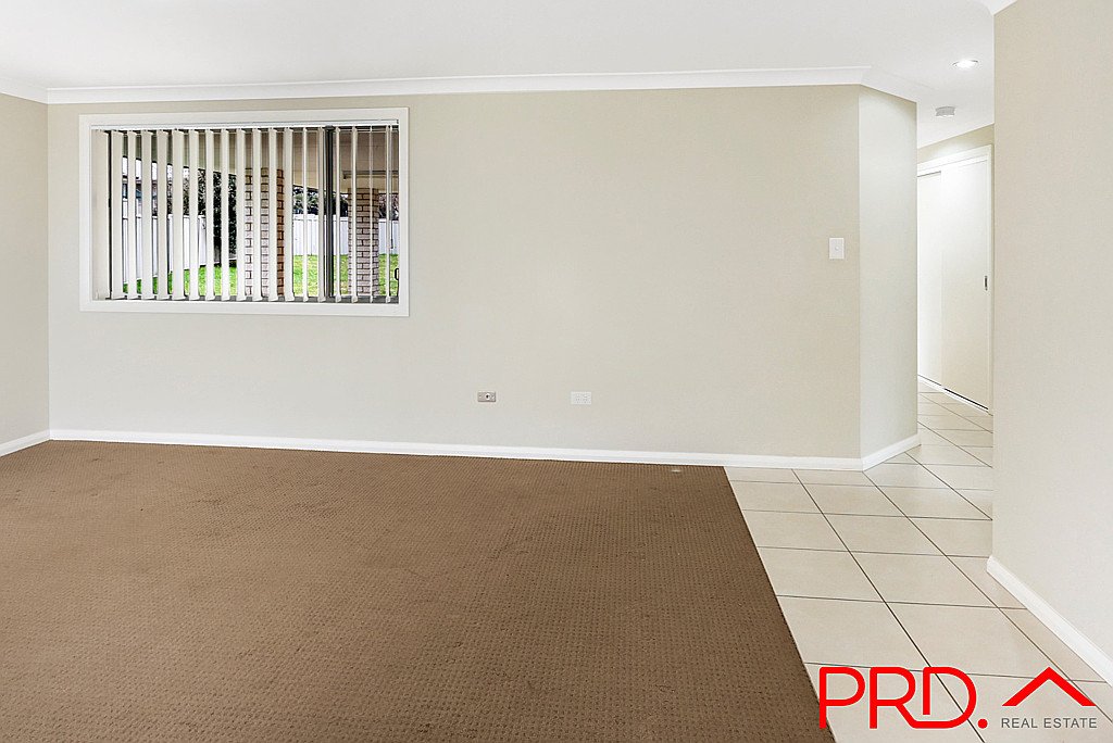 7 Red Cedar Cove TAMWORTH 3