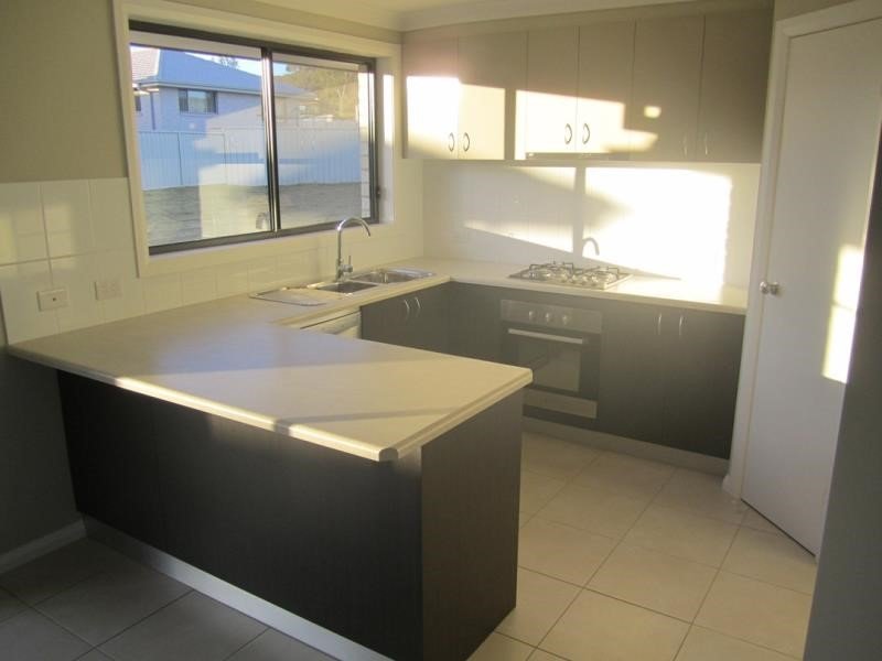 7 Red Ceder Cove TAMWORTH 3