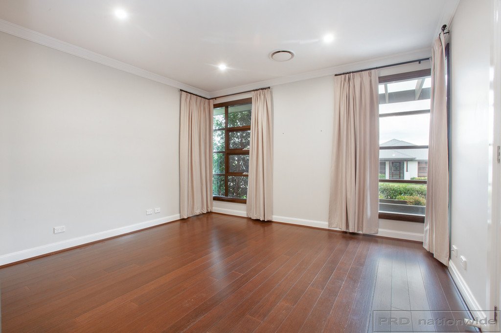 7 Redtail Street CHISHOLM 19