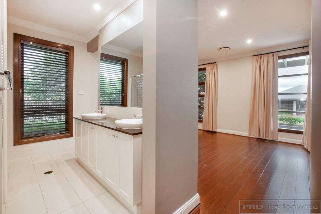 7 Redtail Street CHISHOLM 21