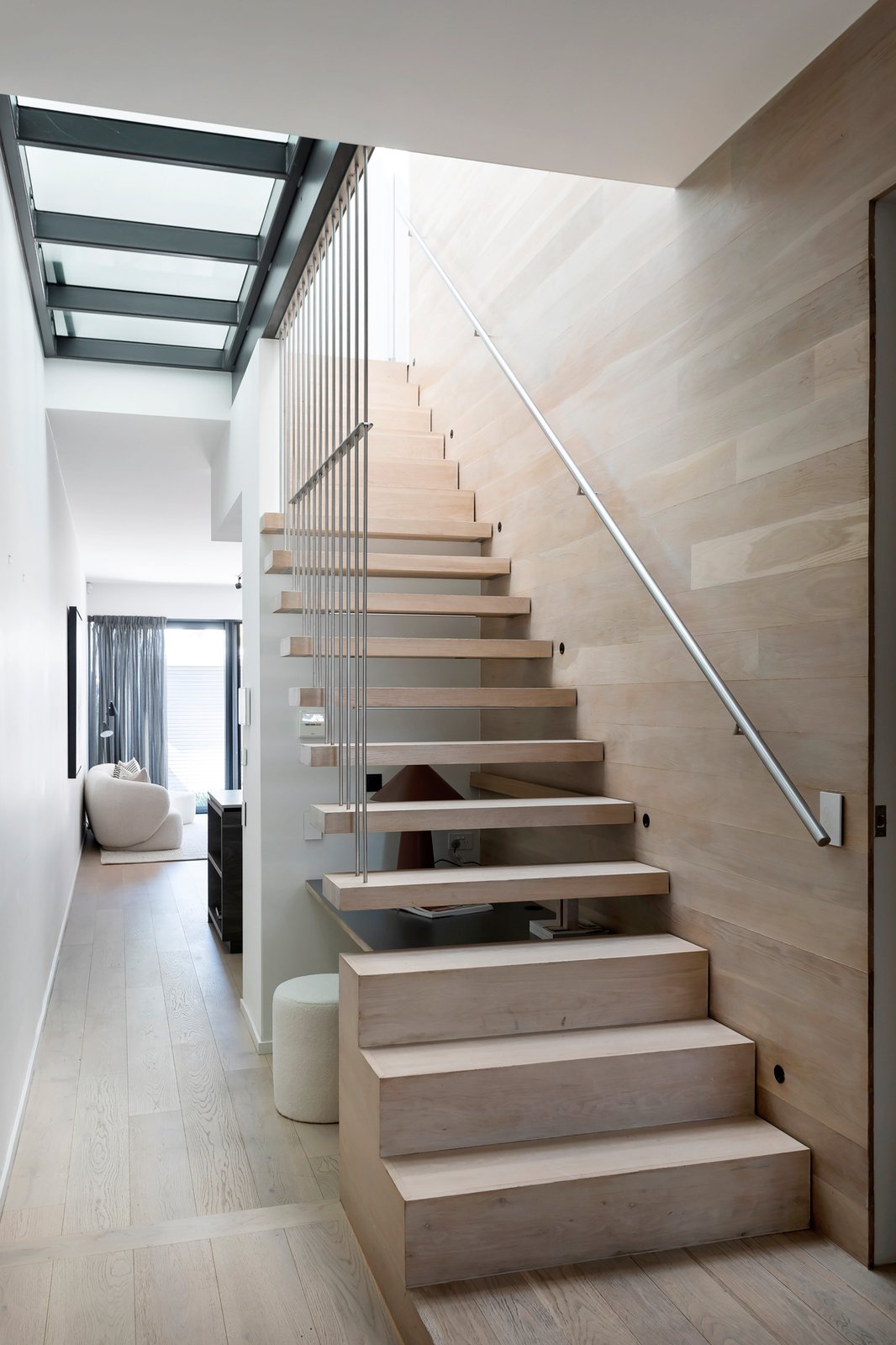 Real Estate and Property in 7 Reed Street, Albert Park, VIC