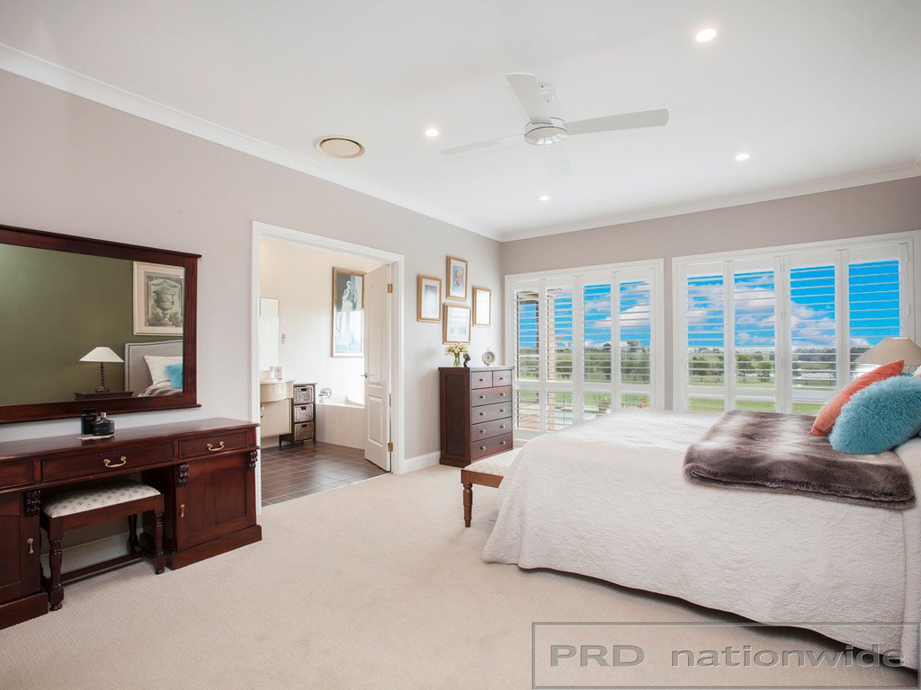 7 Reflection Drive LOUTH PARK 18