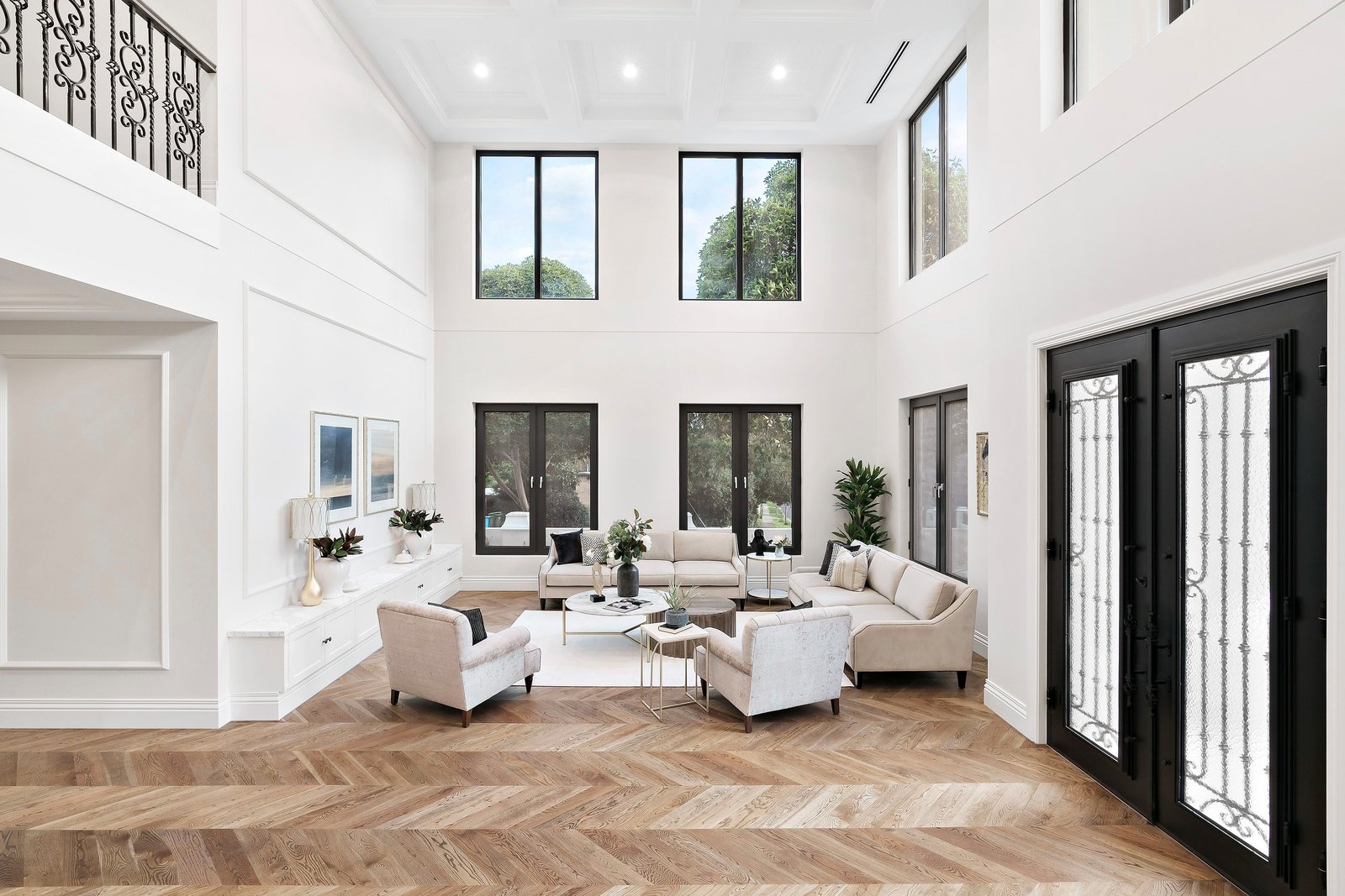 Real Estate and Property in 7 Renown Street, Balwyn North, VIC