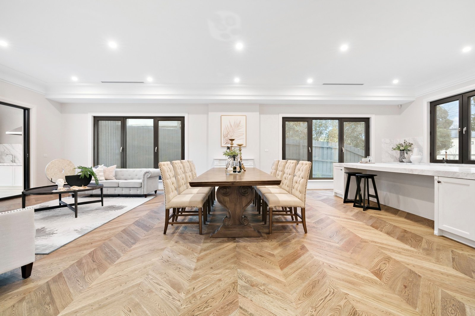 Real Estate and Property in 7 Renown Street, Balwyn North, VIC