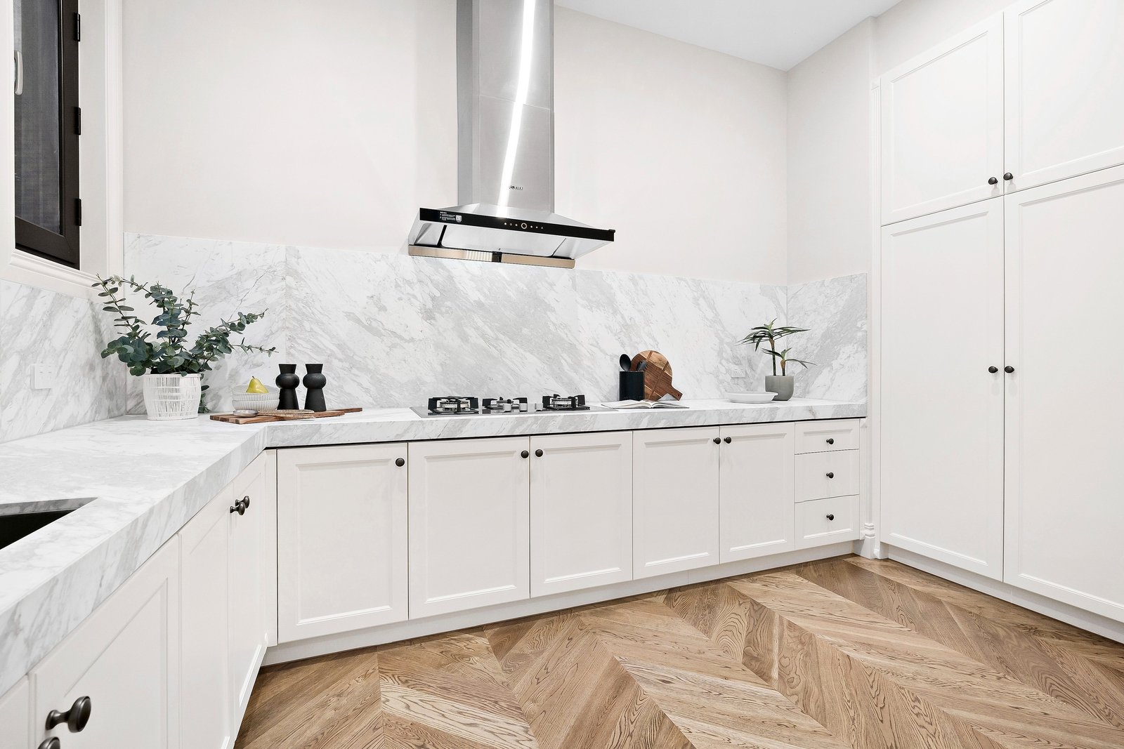 Real Estate and Property in 7 Renown Street, Balwyn North, VIC