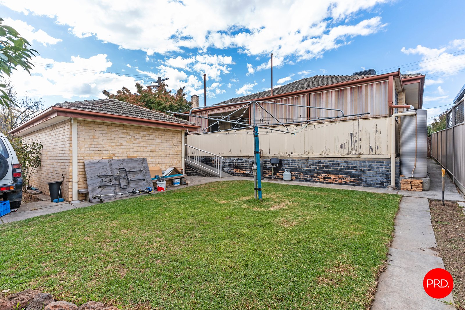 7 Retreat Road FLORA HILL 6