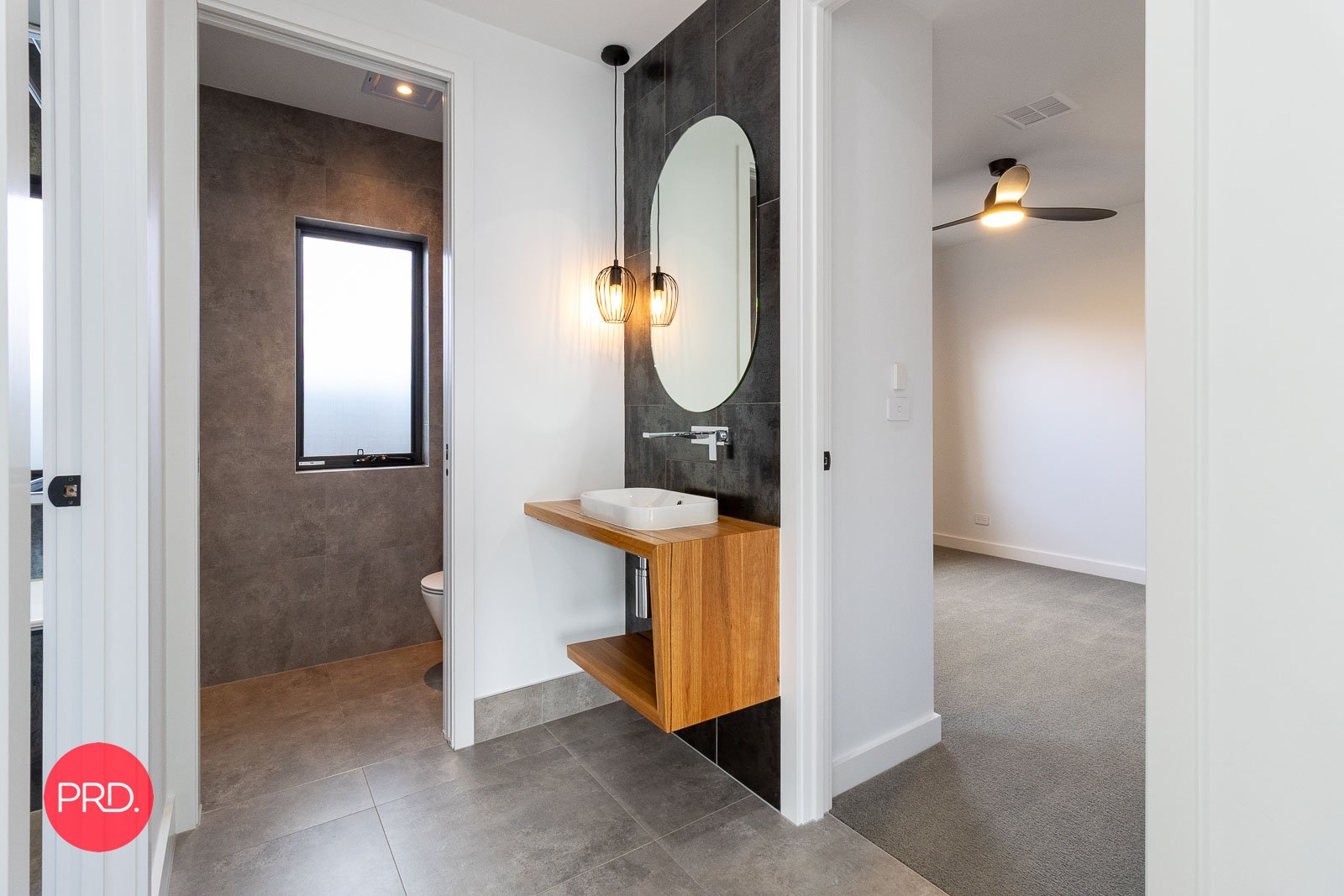 7 Ricketts Place BUNGENDORE 12