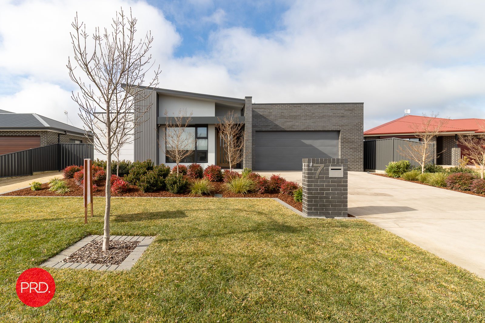 7 Ricketts Place BUNGENDORE 20