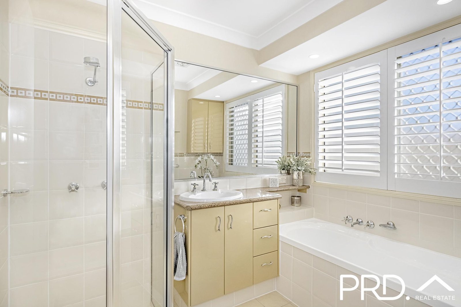 7 Ripponlea Street ROBINA 8