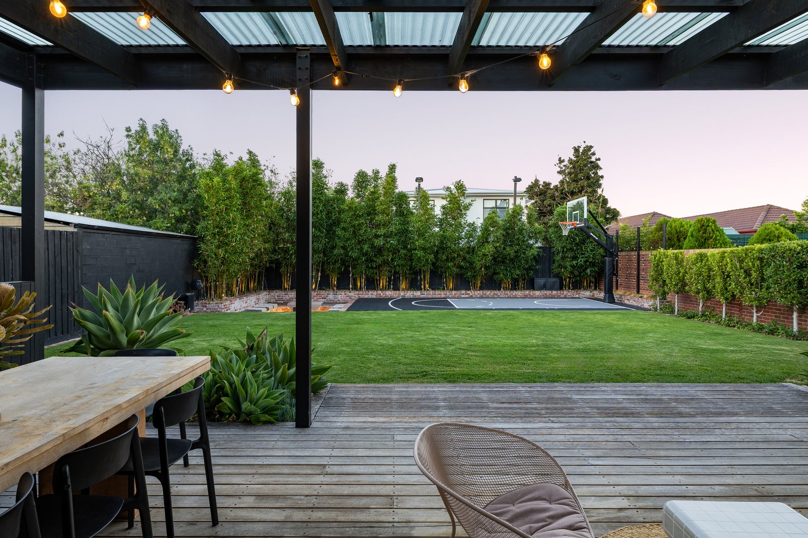 Gallery: 7 Ross Street