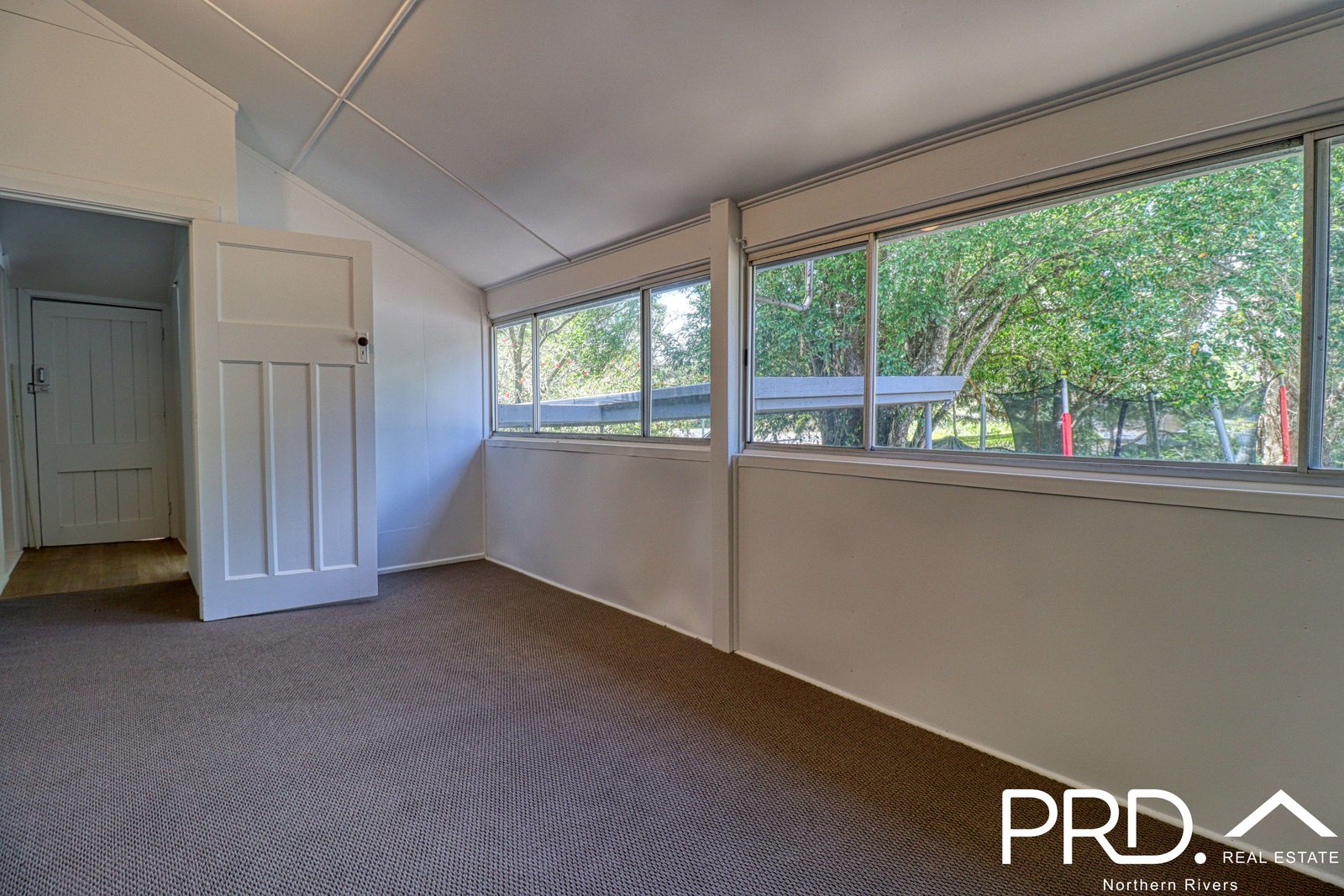 7 Ross Street LISMORE HEIGHTS 19