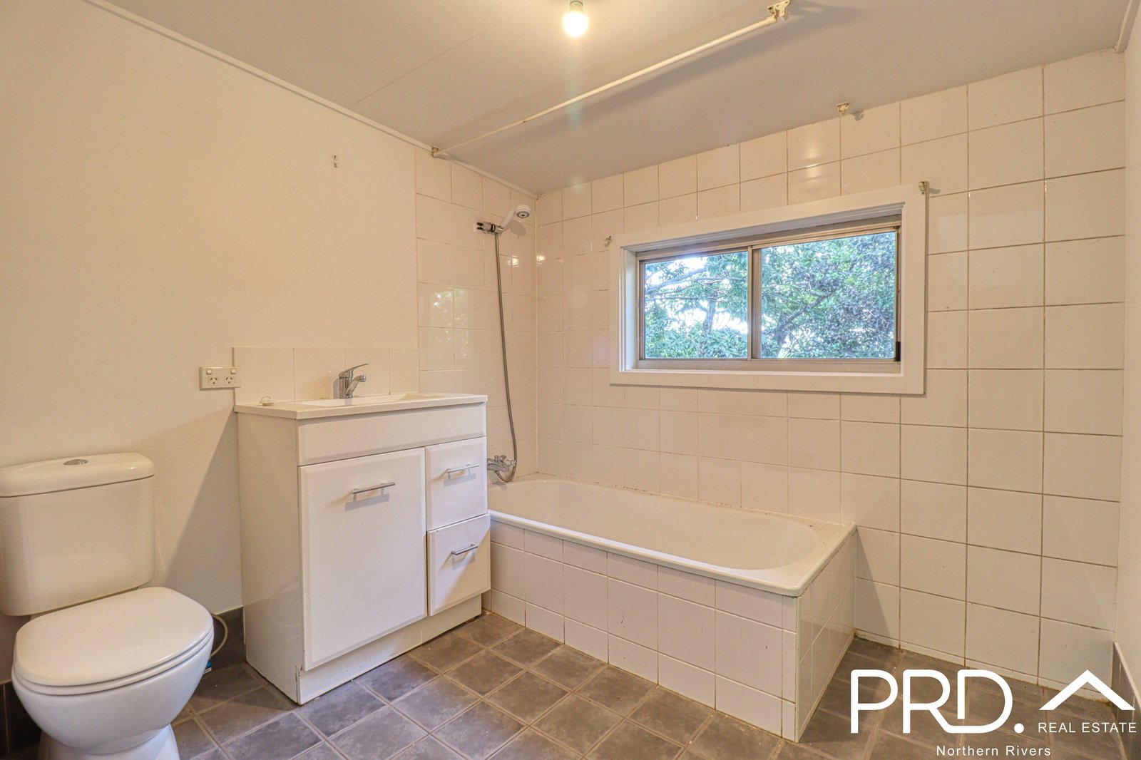 7 Ross Street LISMORE HEIGHTS 21