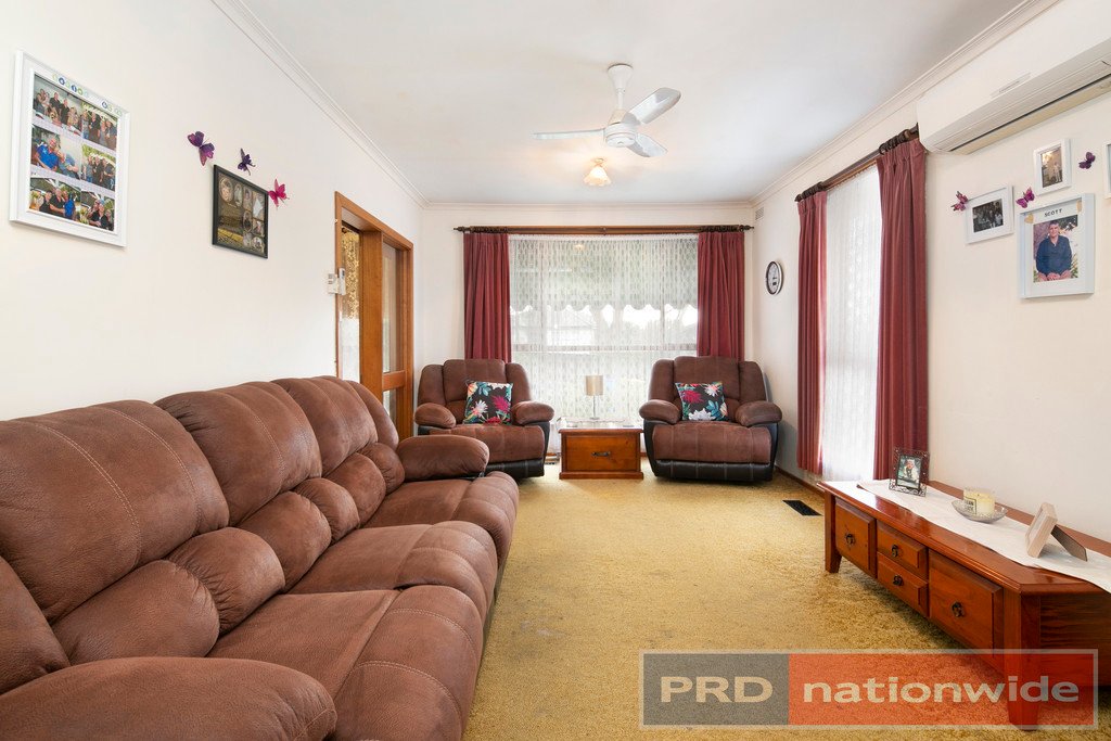 7 Rotherwood Street WENDOUREE 3