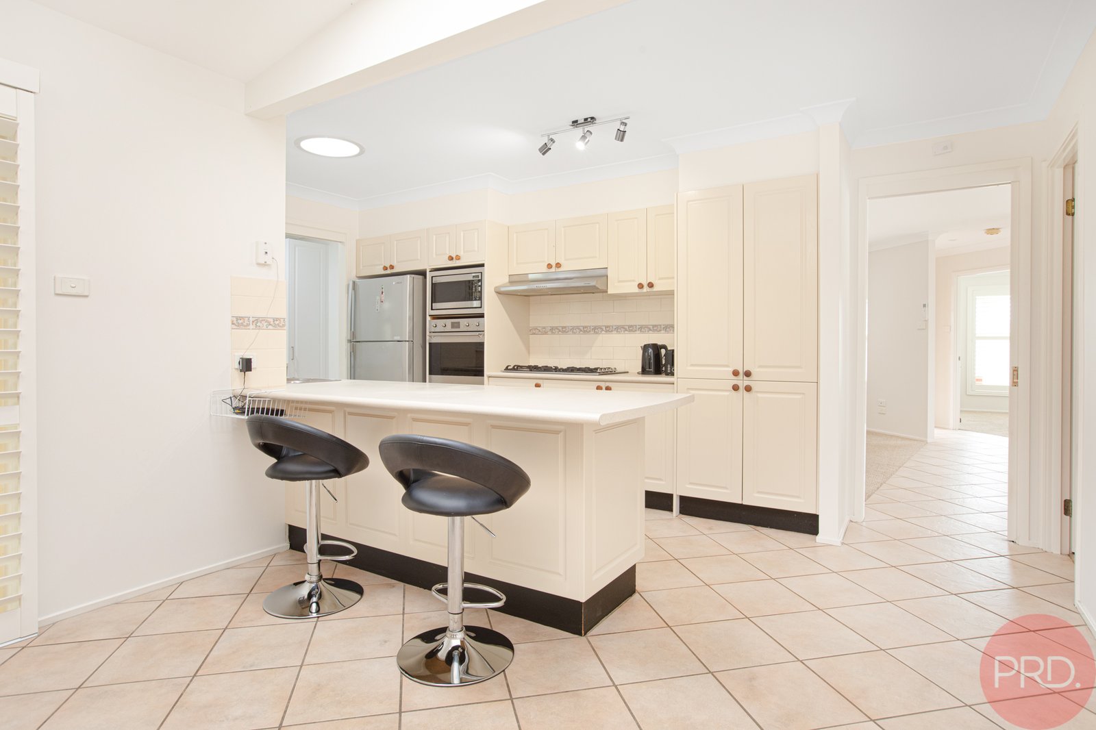 7 Royal Oak Avenue THORNTON 6