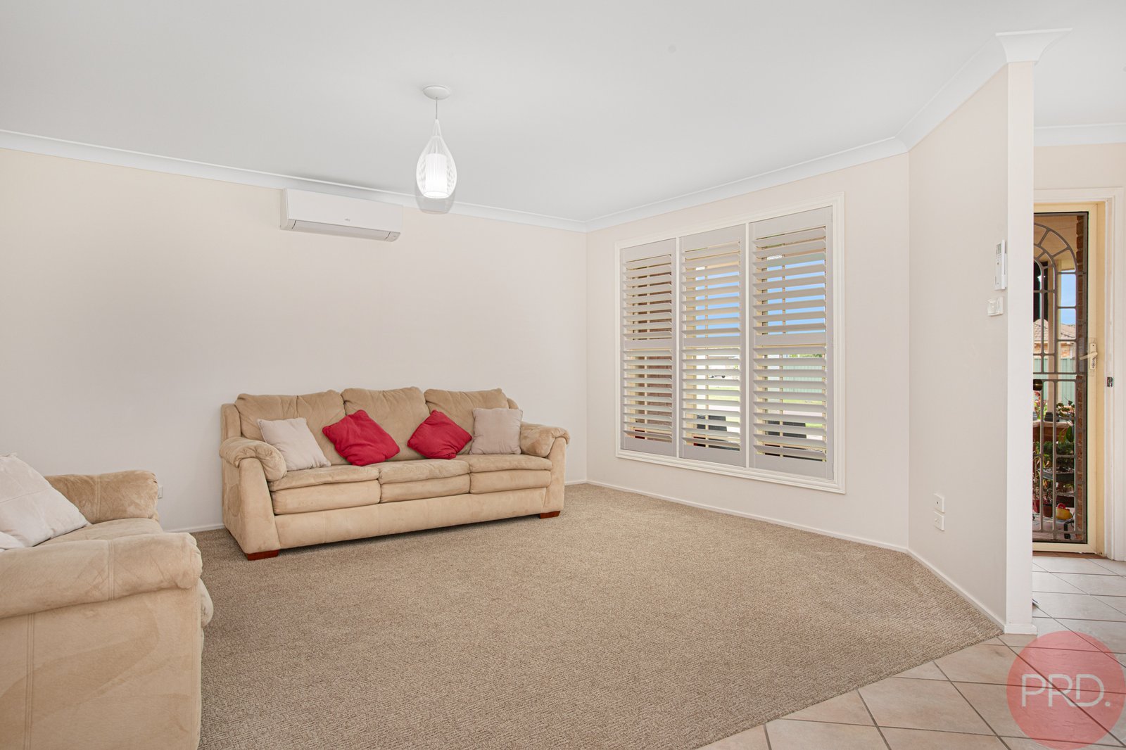 7 Royal Oak Avenue THORNTON 8