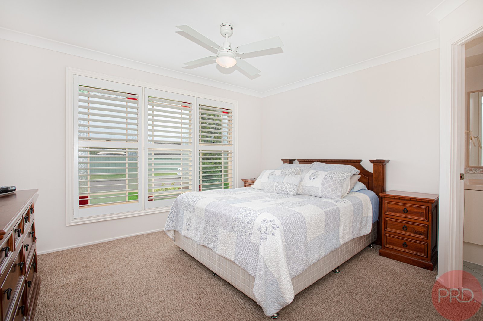 7 Royal Oak Avenue THORNTON 11