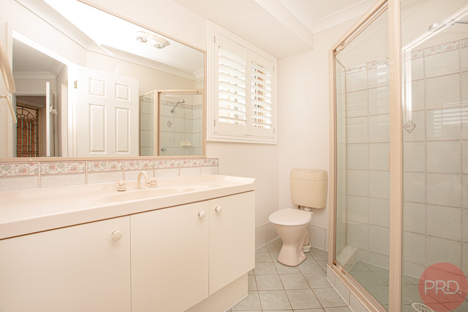 7 Royal Oak Avenue THORNTON 12