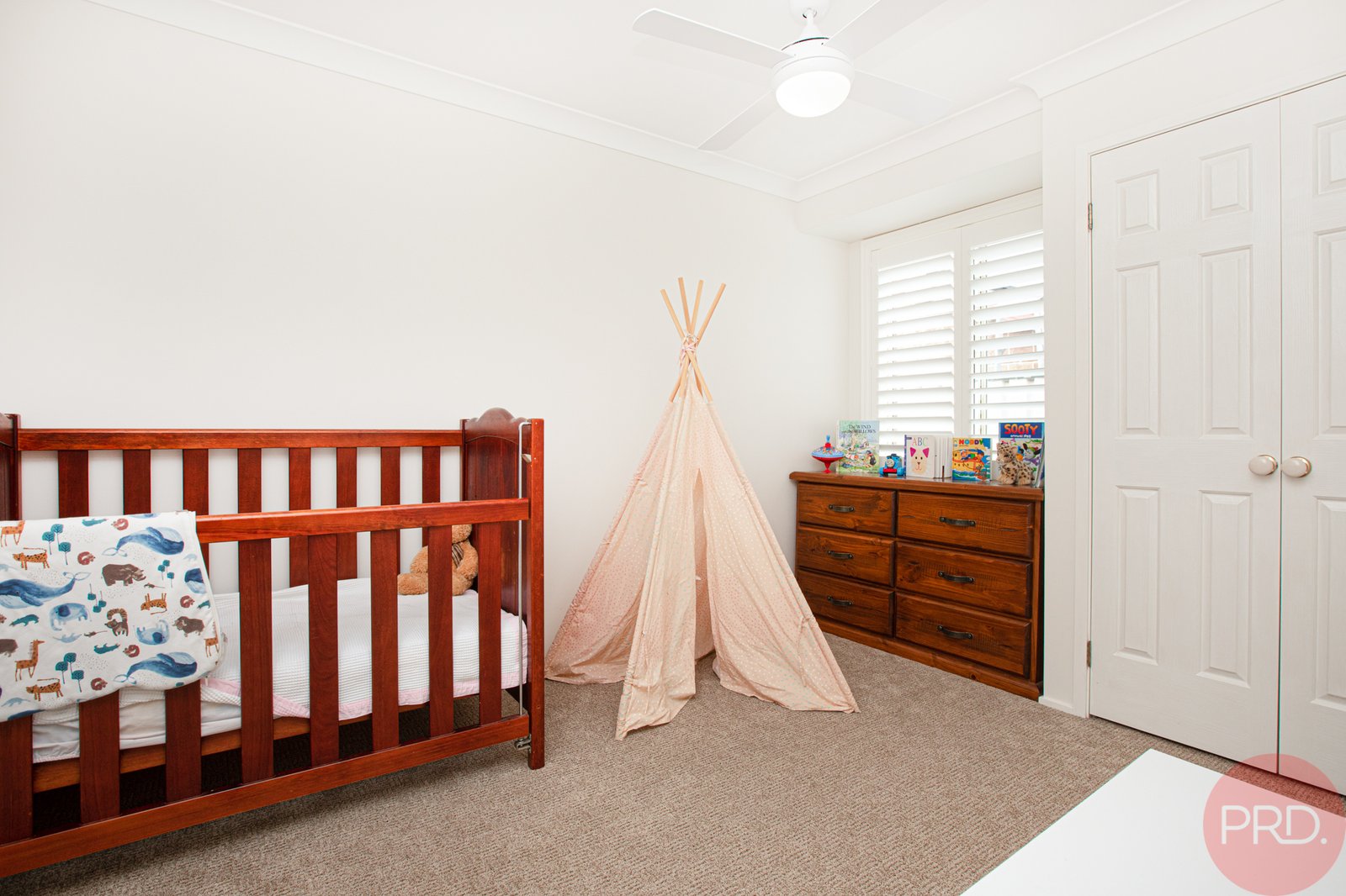 7 Royal Oak Avenue THORNTON 14