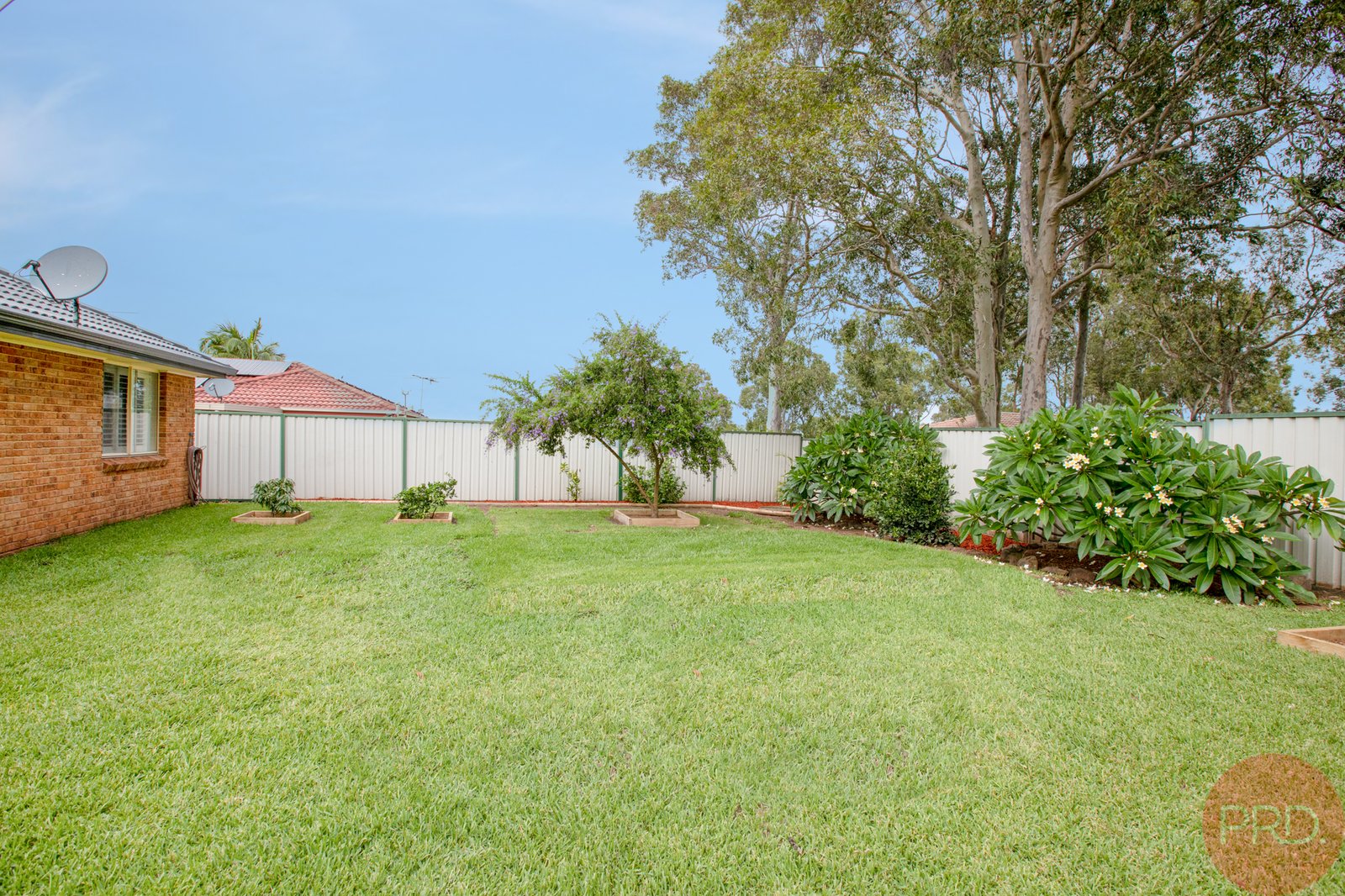 7 Royal Oak Avenue THORNTON 19