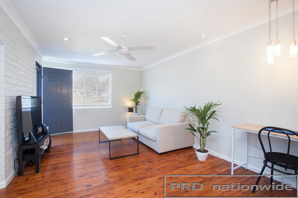 7 Saarinen Close THORNTON 2
