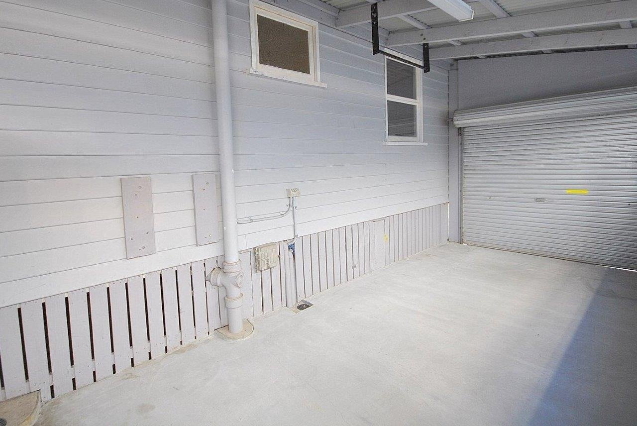 7 Saltash Street LABRADOR 11