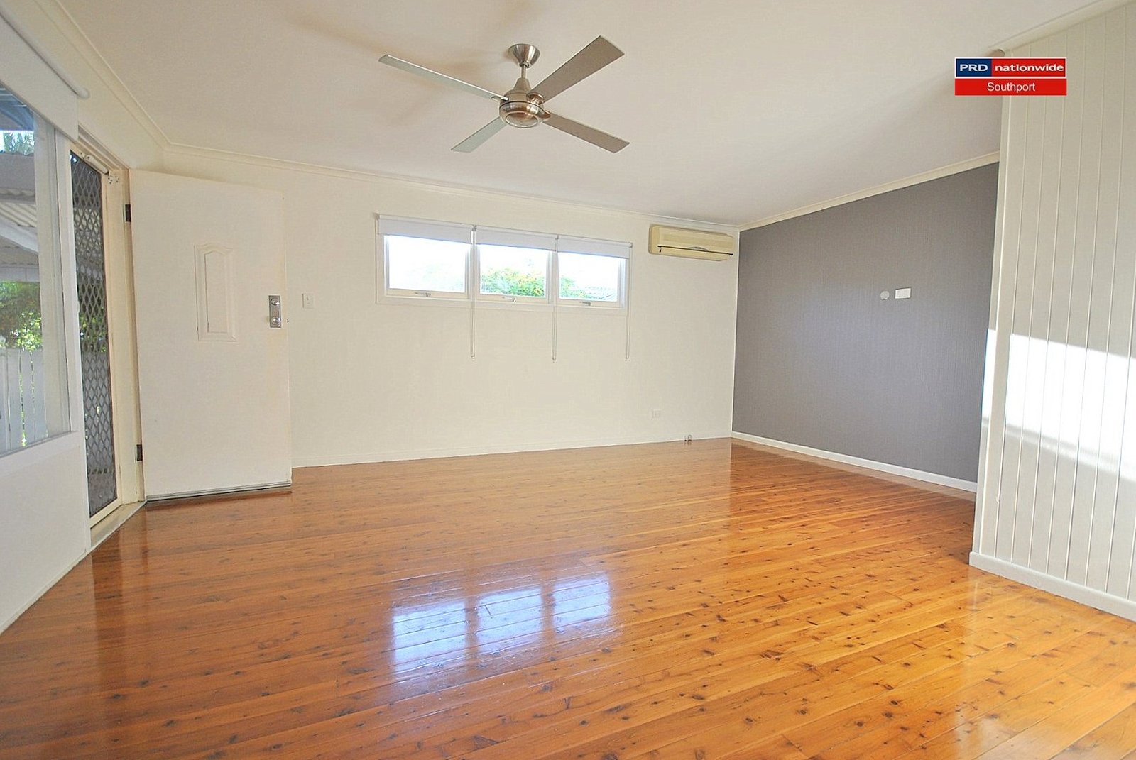 7 Saltash Street LABRADOR 3