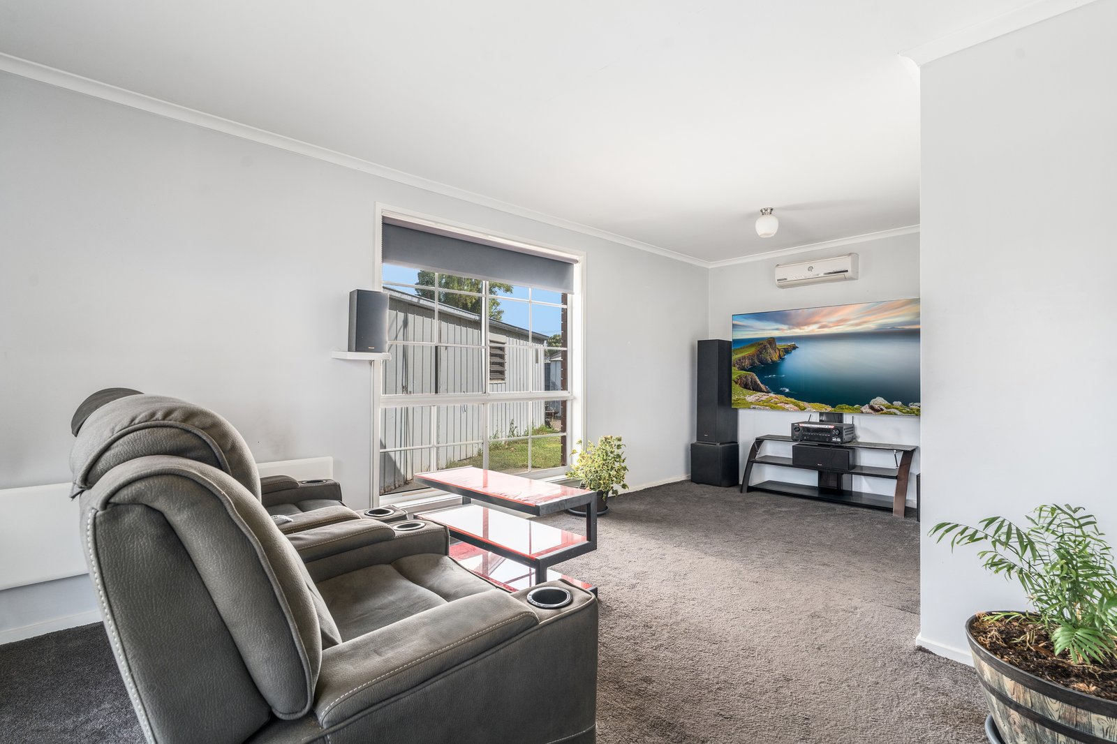 Gallery: 7 Samos Court